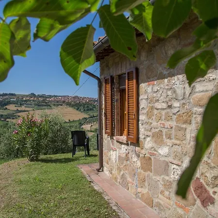 Farm stay Palazzo Bandino - Wine Cellar, On Reservation Restaurant And Chianciano Terme